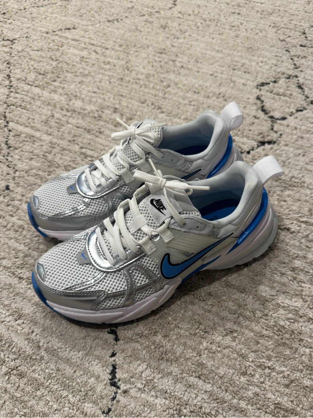Nike V2K Run